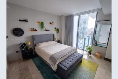 68 SE 6th St #1806, Miami, FL 33131 - Photo 8