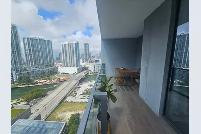 68 SE 6th St #1806, Miami, FL 33131 - Photo 20