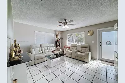 118 NW 48th Ave, Miami, FL 33126 - Photo 8