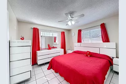 118 NW 48th Ave, Miami, FL 33126 - Photo 16