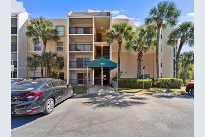 8005 Lake Dr #408, Doral, FL 33166 - Photo 20