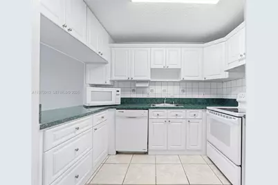 8005 Lake Dr #408, Doral, FL 33166 - Photo 6