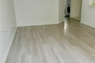 4712 NW 114th Ave, Doral, FL 33178 - Photo 4