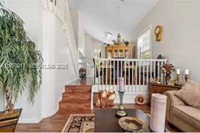 15857 NW 4th Ct, Pembroke Pines, FL 33028 - Photo 4