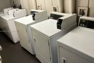 7911 N Colony Cir N, Tamarac, FL 33321 - Photo 28