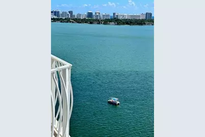 7601 E Treasure Dr #1905, North Bay Village, FL 33141 - Photo 4