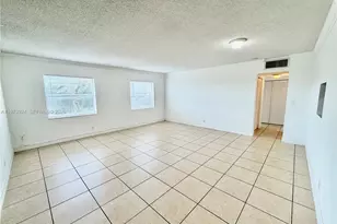 2008 Jackson St, Hollywood, FL 33020 - Photo 6