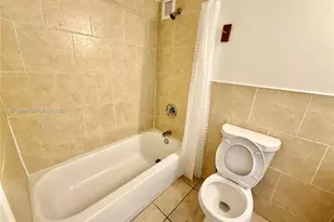 2008 Jackson St, Hollywood, FL 33020 - Photo 10