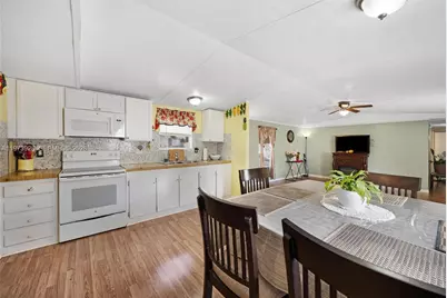 18706 SW 351st St, Homestead, FL 33034 - Photo 12