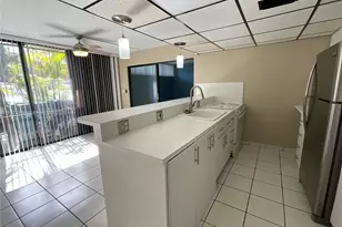 6502 E Miami Lakes Dr E, Miami Lakes, FL 33014 - Photo 16