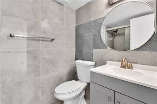 3252 Foxcroft Rd, Miramar, FL 33025 - Photo 14