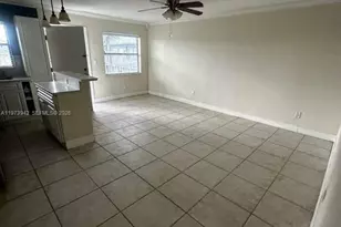 7101 SW 89th Ct, Miami, FL 33173 - Photo 4