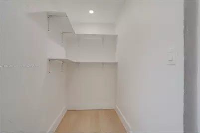 347 NE 110th St, Miami, FL 33161 - Photo 24