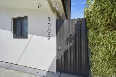 9007 SW 38th St, Miami, FL 33165 - Photo 22