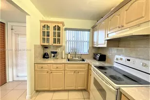 9900 Sunrise Lakes Blvd, Sunrise, FL 33322 - Photo 4