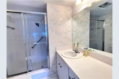 9900 Sunrise Lakes Blvd #210, Sunrise, FL 33322 - Photo 16