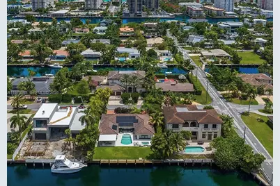 524 Oleander Dr, Hallandale Beach, FL 33009 - Photo 12