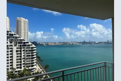 770 NE Claughton Island Dr #1613, Miami, FL 33131 - Photo 1