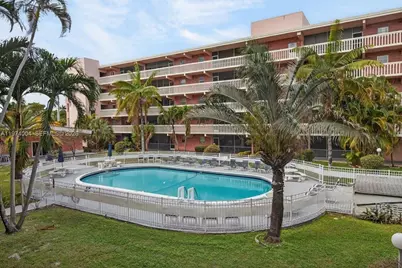 180 NE 12th Ave #15B, Hallandale Beach, FL 33009 - Photo 16