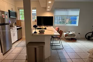 359 Meridian Ave, Miami Beach, FL 33139 - Photo 14