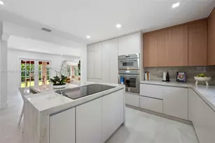 5211 Granada Blvd, Coral Gables, FL 33146 - Photo 6