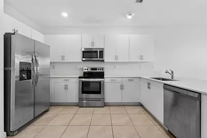 2619 SE 11th Street #2619, Homestead, FL 33035 - Photo 6