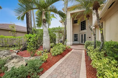 1537 Victoria Isle Way, Weston, FL 33327 - Photo 2