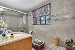 9911 SW 136th Ct, Miami, FL 33186 - Photo 10