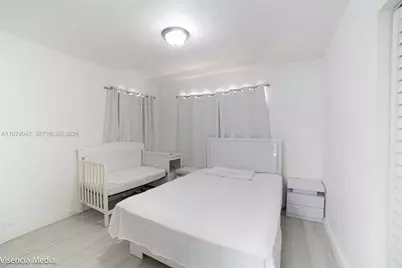 1090 NW 197th Ter, Miami Gardens, FL 33169 - Photo 10