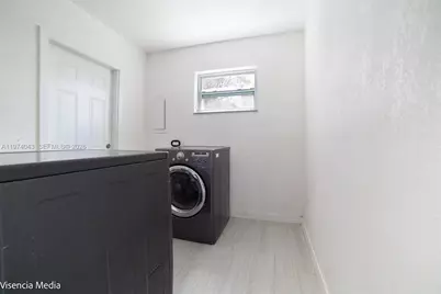 1090 NW 197th Ter, Miami Gardens, FL 33169 - Photo 22