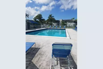 426 NE 210th Cir Ter #101-2, Miami, FL 33179 - Photo 18