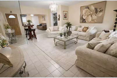 2760 NW 4th Ter, Miami, FL 33125 - Photo 4