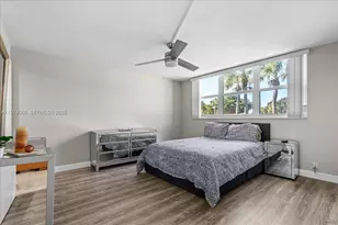 811 S Hollybrook Dr, Pembroke Pines, FL 33025 - Photo 20