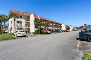 811 S Hollybrook Dr, Pembroke Pines, FL 33025 - Photo 8