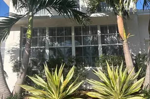 9048 Carlyle Ave, Surfside, FL 33154 - Photo 2