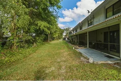 9853 Riverside Dr #8-24, Coral Springs, FL 33071 - Photo 32