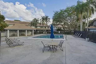 9853 Riverside Dr, Coral Springs, FL 33071 - Photo 22