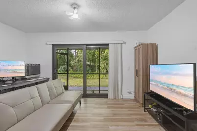 9853 Riverside Dr #8-24, Coral Springs, FL 33071 - Photo 18