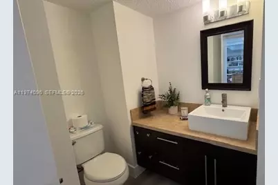 18051 Biscayne Blvd #1103, Aventura, FL 33160 - Photo 12