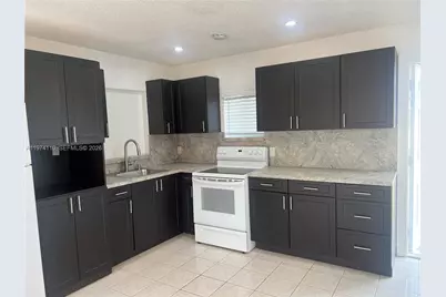 21321 SW 99th Ct, Cutler Bay, FL 33189 - Photo 16