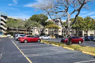 1100 Colony Point Cir, Pembroke Pines, FL 33026 - Photo 34