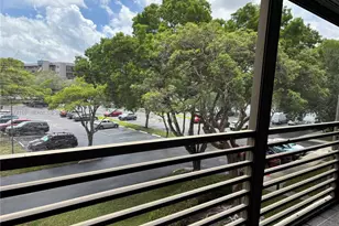 1100 Colony Point Cir, Pembroke Pines, FL 33026 - Photo 18