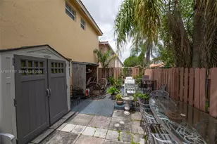 10 NW 110th Ave, Plantation, FL 33324 - Photo 38