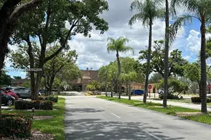 301 Cambridge Rd, Hollywood, FL 33024 - Photo 34