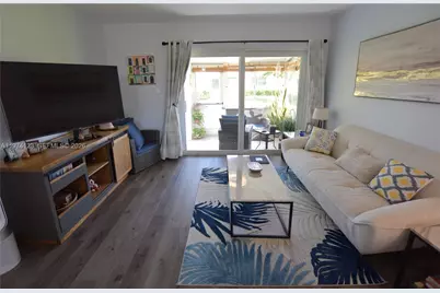 2572 Emory Dr #F, West Palm Beach, FL 33415 - Photo 2