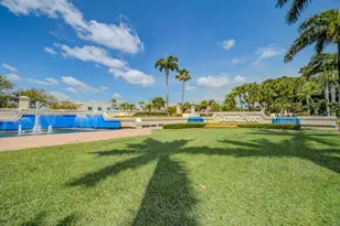 9725 NW 52nd St, Doral, FL 33178 - Photo 48