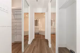 9725 NW 52nd St, Doral, FL 33178 - Photo 32