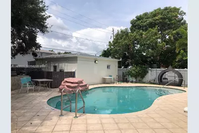 2000 Monroe St #1-15, Hollywood, FL 33020 - Photo 22