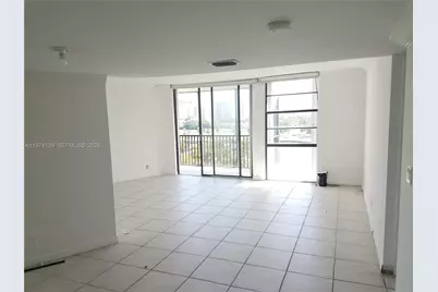 3475 N Country Club Dr #805, Aventura, FL 33180 - Photo 2