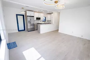 1645 NE 180th St, North Miami Beach, FL 33162 - Photo 10